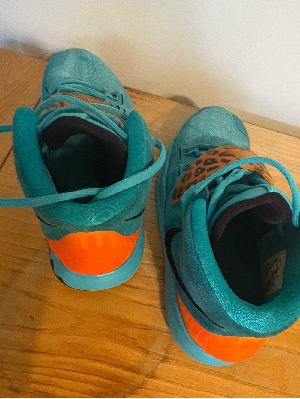 Nike Kyrie 6 Kids 6.5Y Blue/Orange Animal Print Sneakers BQ5599-300 - Picture 16 of 16